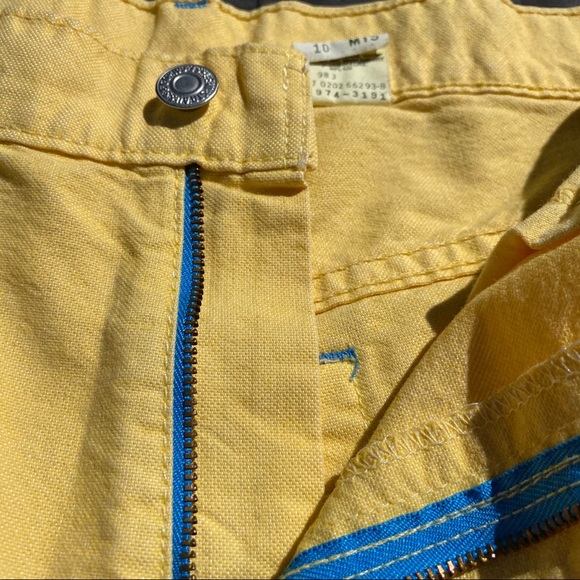 Vintage Yellow Levi Shorts w Blue Detailing - Picture 5 of 6